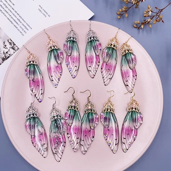 

Rainbow Gradient Resin Butterfly Earrings 2020 Shiny Rhinestone Glitter Clear Simulation Wing Dangle Earrings for Women Jewelry
