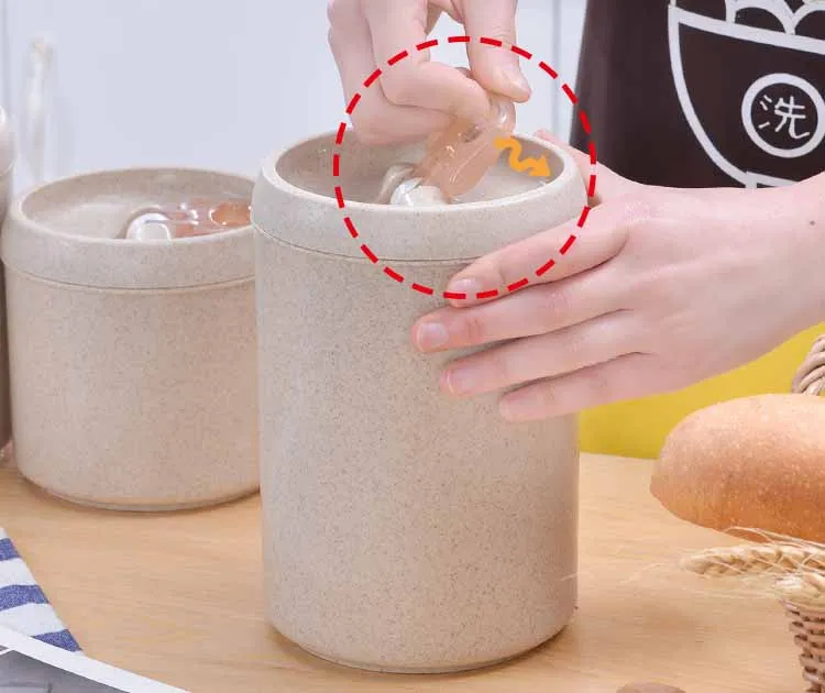 8563413295_1960252142