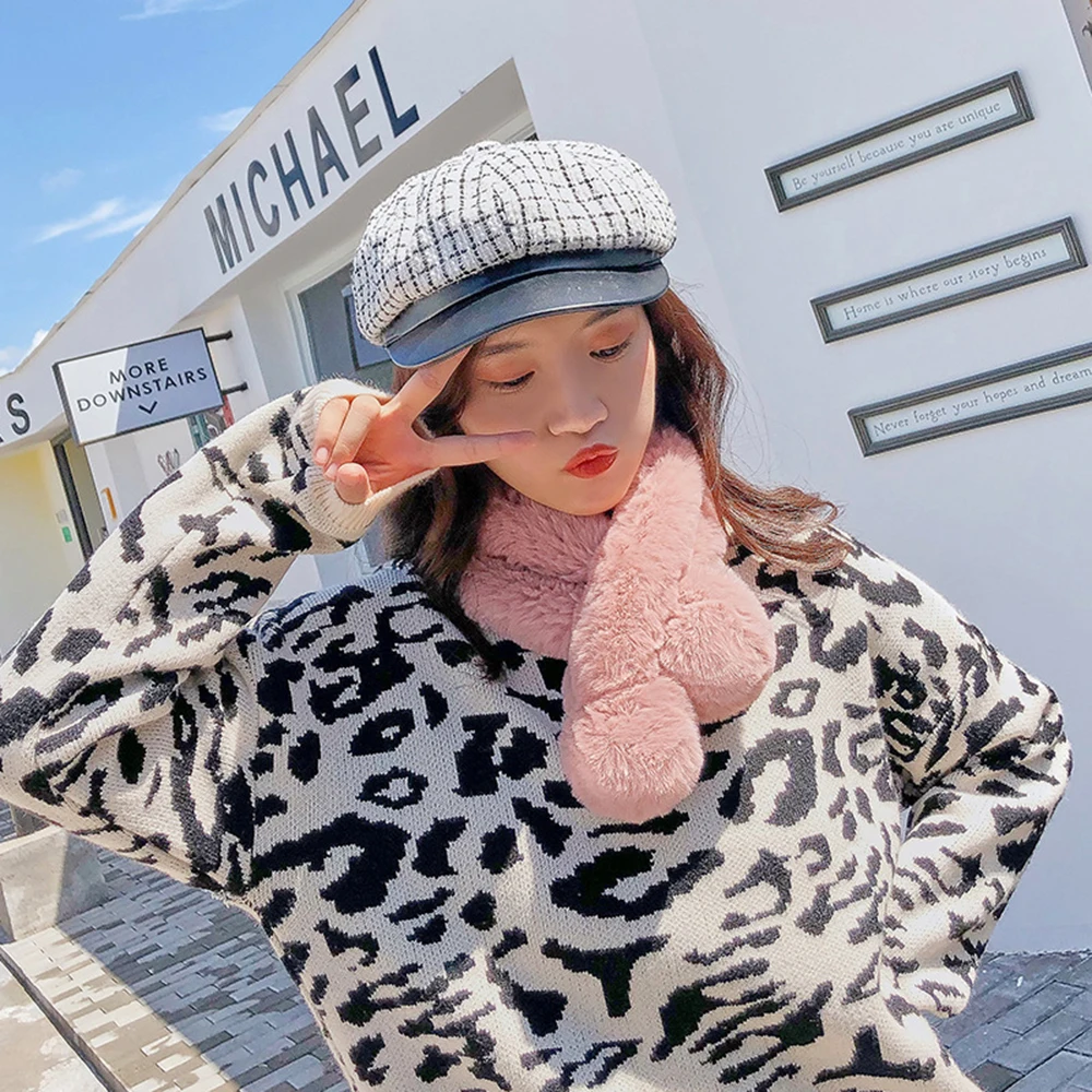 

Fashion Plush Scarf With Ball Cross Scarf Scarf Warm Thickened Girl Cotton Winter Scarf Soft And Comfortable New Arrival