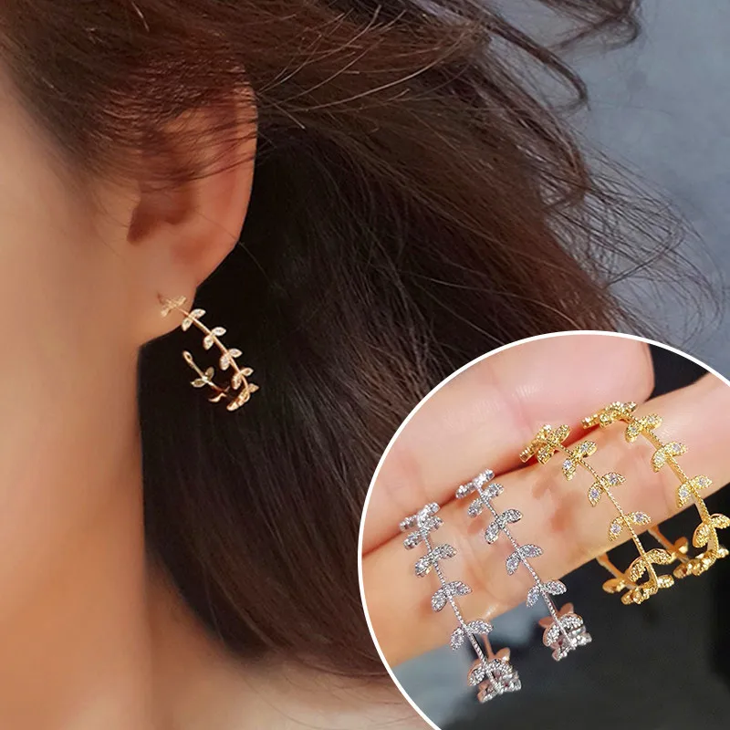 

Simple Female Small Leaf Stud Earrings With Zircon Fashion Silver Gold Color Earrings Cute Wedding Round Earrings For Women