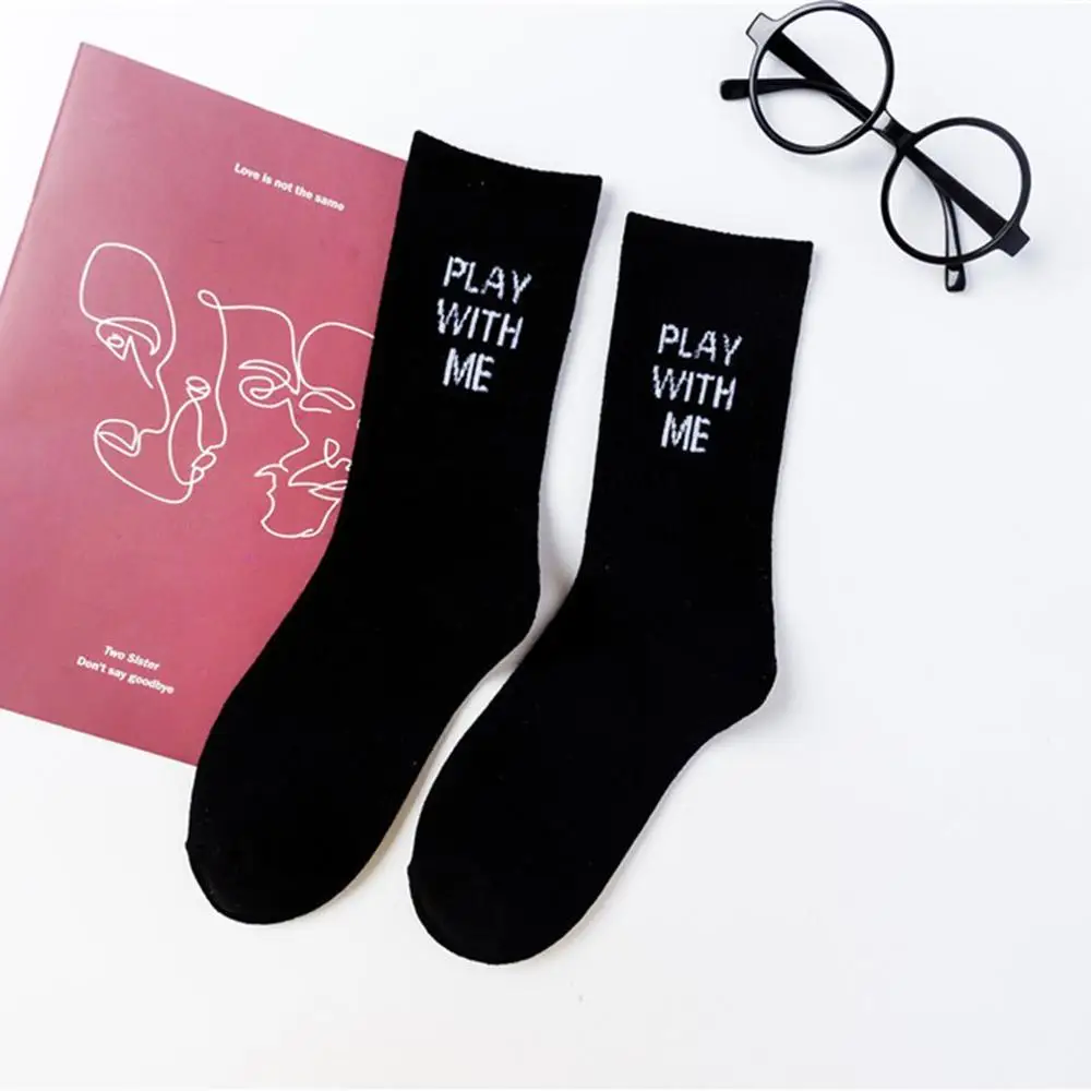 Черный Корейские забавные Женские носочки с принтом «PLAY WITH ME», дышащие мужские носки, хлопковые мягкие теплые короткие носки, meias chaussettes femmes - Цвет: Черный