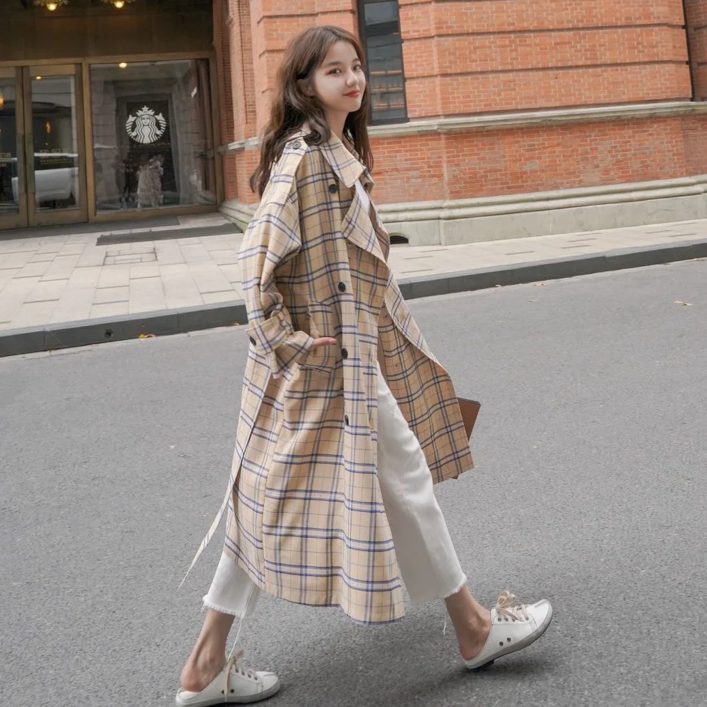 

Photo Shoot INS Literature And Art Retro Pattern Fold-down Collar Double Breasted Waist Hugging Lace-up over-the-Knee Long Trenc
