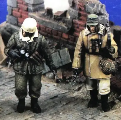 1/35 статуэтка в виде солдата на ходу 2 шт./компл. модель Наборы(без базы