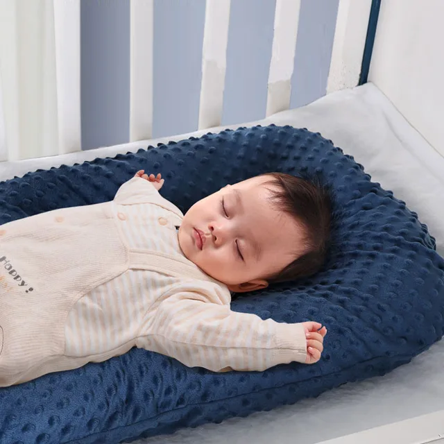 Baby Nest Lounger Co Sleeping Baby Bassinet for Bed Newborn Lounger Soft Cotton Breathable Portable Crib