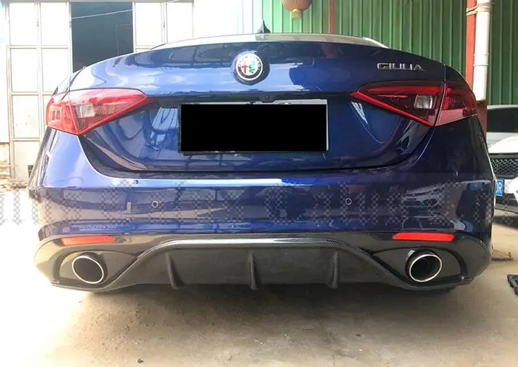 

High quality Carbon Fiber/ABS Car Rear Trunk Lip Bumper Diffuser Protector Fits For Alfa romeo Giulia 2018 2019