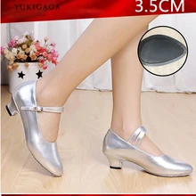 Из Pu искусственного материала(Pu) серого и Для женщин Обувь на высоких каблуках вечерние костюмы для бальных танцев Сандалии-ча, сальсы и латинских Танцы обувь серебристого цвета на высоком каблуке 3,5/5,5 см