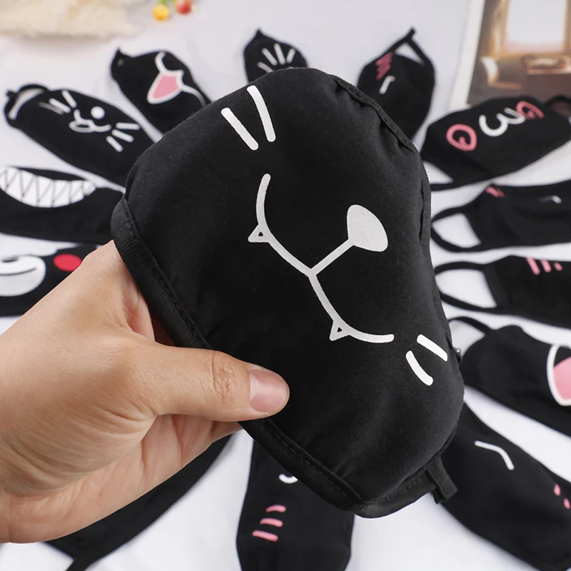 Unisex Black Anti-Dust Cotton Cute Bear Anime Cartoon Mouth Mask Kpop Teeth Mouth Muffle Face Mouth Masks Wholesale