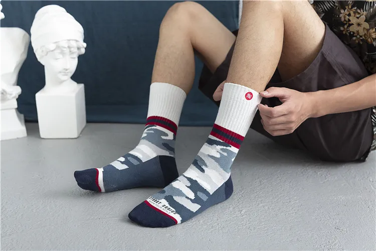 Модные женские носки унисекс, 100 хлопок, Harajuku, цветные длинные носки для женщин, стандартная уличная одежда, 1 пара, Размеры 35-43