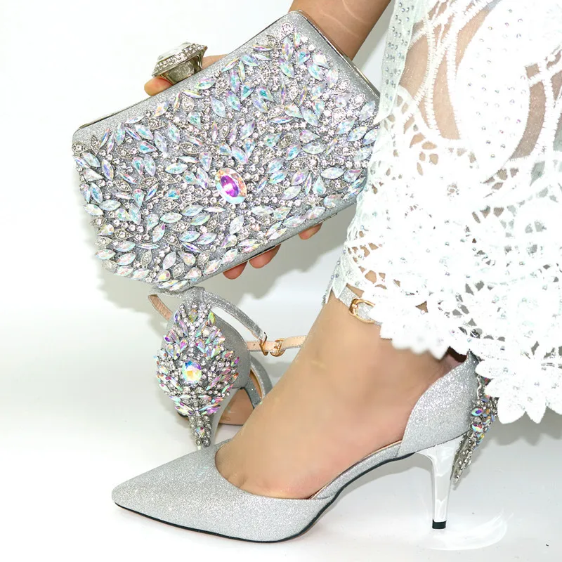 CR891银色上脚图