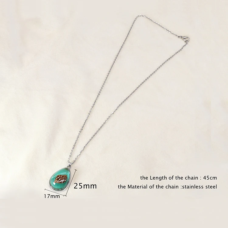 2019 hot selling resin pendant Jewelry genuine shell necklace l Inside clear blue green necklace