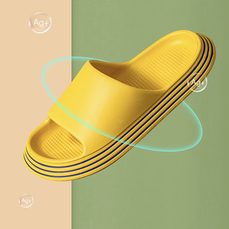 Zapatillas de baño ligeras antideslizantes para hombre y mujer, chanclas de baño con agujeros de drenaje masaje EVA, para interior y piscina, Verano - AliExpress Calzado
