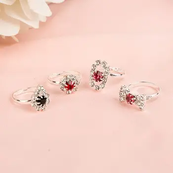 

Cartoon Shiny Rhinestone Ring Children Kids Girls Rings Party Gifts Dress Up Action Figures Toy Q6PD
