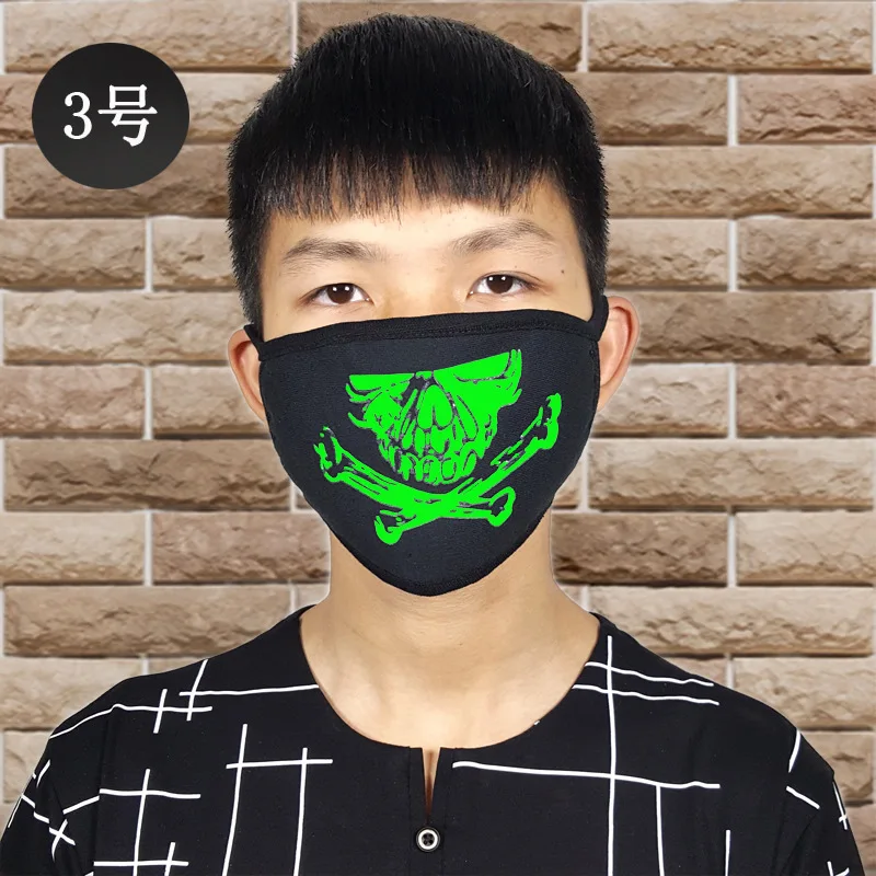 3 Tokyo Ghoul Luminous Face Mask Anime Tooth Noctilucent Luminescent Mouth Mask Cotton Anti-dust Pollution Masks Mouth Face Masks - Цвет: 3