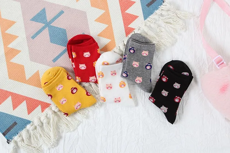 Японские Kawaii Модные дышащие Нескользящие повседневные женские носки с героями мультфильмов яркие цвета в студенческом стиле милая Свинка Свинья Calcetines Mujer