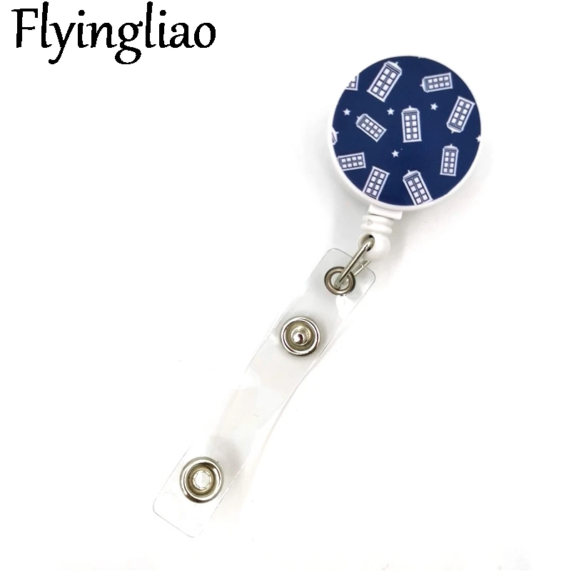 Рисунок 5 - Милая Обложка для карт в телефонной будке