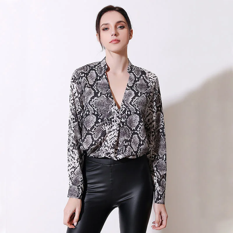 

2019 Autumn Women Punk Hip Hop Sexy Snake Print Blouse Long Sleeve V Neck Snakeskin Shirts High Street Women Fall Fashion Top