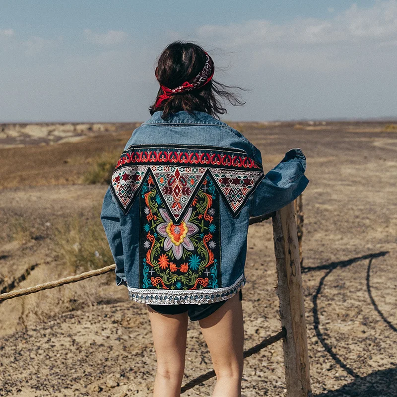

Boho Denim jacket for women autumn floral appliques Embroidery vintage Sequins coat long sleeve Outerwear female jeans jacket