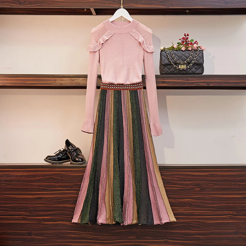 

2019 Autumn Trend Striped 2 Piece Knitted Clothing Set Women Runway Knitting Ruffles Tops + High Waist Pleated long Knit Dress