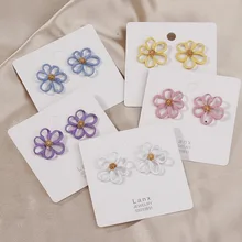 Korean Cute Small Flower Stud Earrings for Women Fresh and Sweet Hollow Out Daisy Statement Earring Girl 2020 Fashion Jewelry