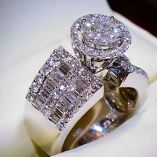 Huitan Luxury New Stylish Proposal Rings For Women With Micro Paved Wedding Engagement Rings Wholesale Lots&Bulk Rings