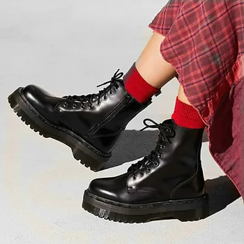 

Black Patent Leather Jason Martins Ankle Boots for Women Lace Up Platform Boots Women Winter Warm Fur Women Boots Street Shoes