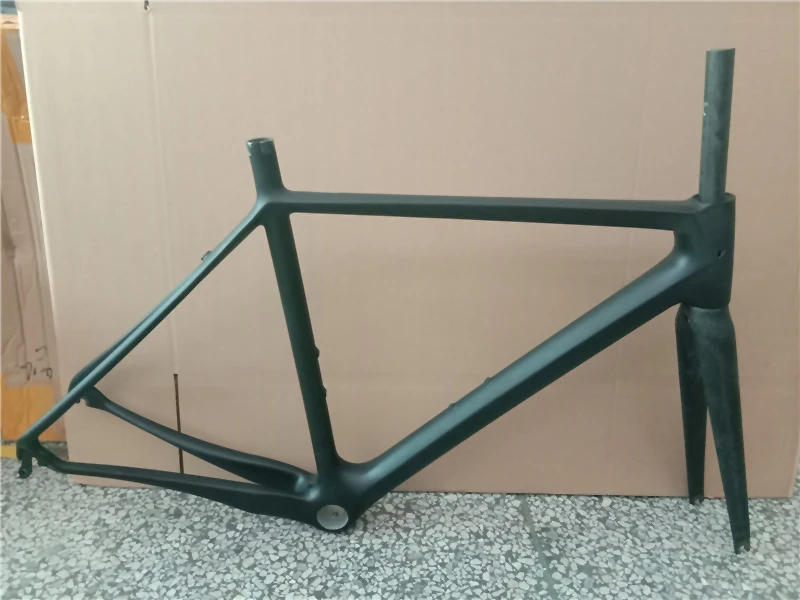Carbon road frame clearance Clearance