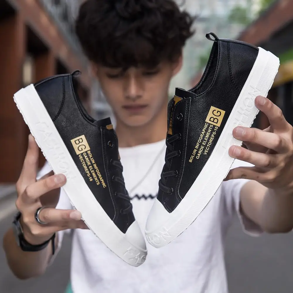 

Men's shoes spring 2019 new summer breathable white shoes men's leather shoes Korean version of the wild flat casual shoes
