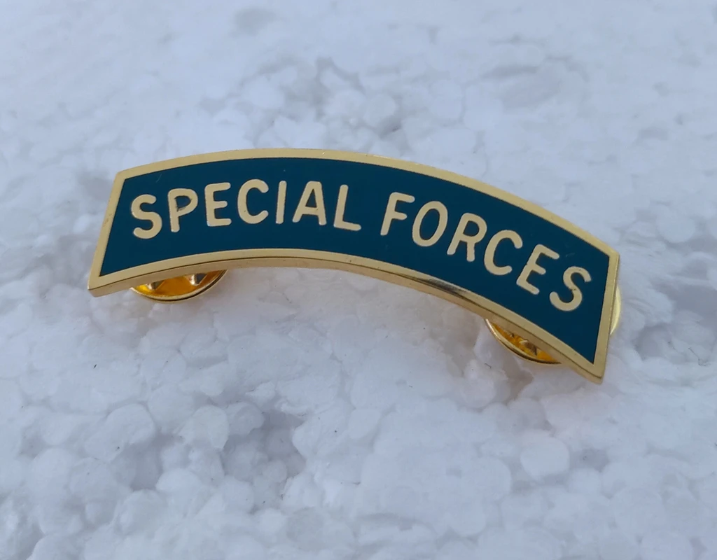 US ARMY TAB SPECIAL FORCES Metal insignia badge pin