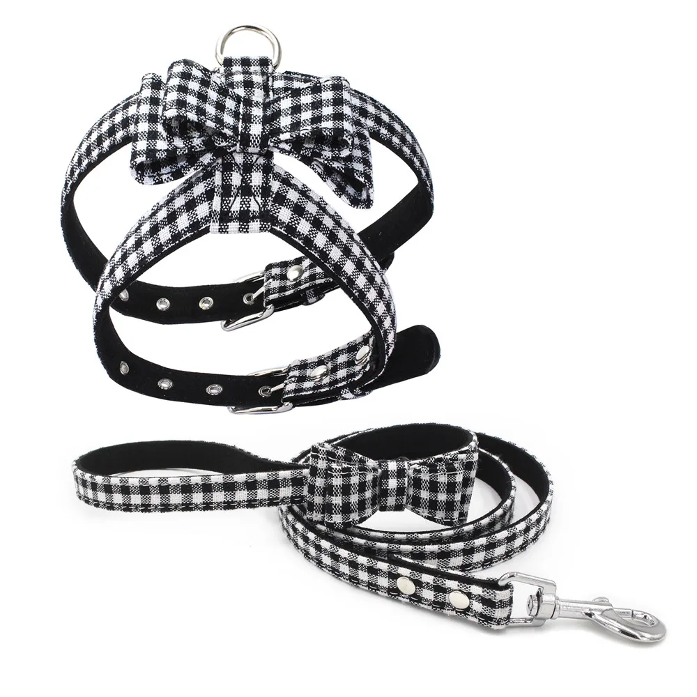 

New Plaid Dog Harness Vest Pet Puppy Collar Dog Cat Neck Strap Walkling Collar 3 Sizes 2 Colours