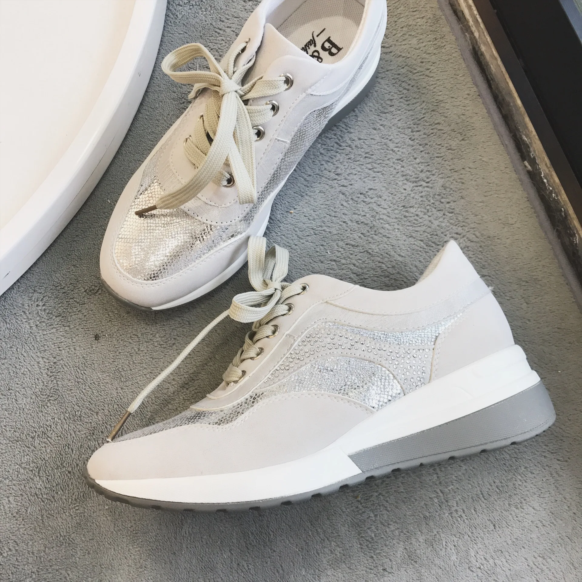 shoes with hidden heels for ladies