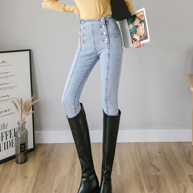 tops for blue jeggings