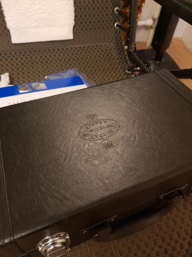 Ub2040643729841398180ef37600de6823