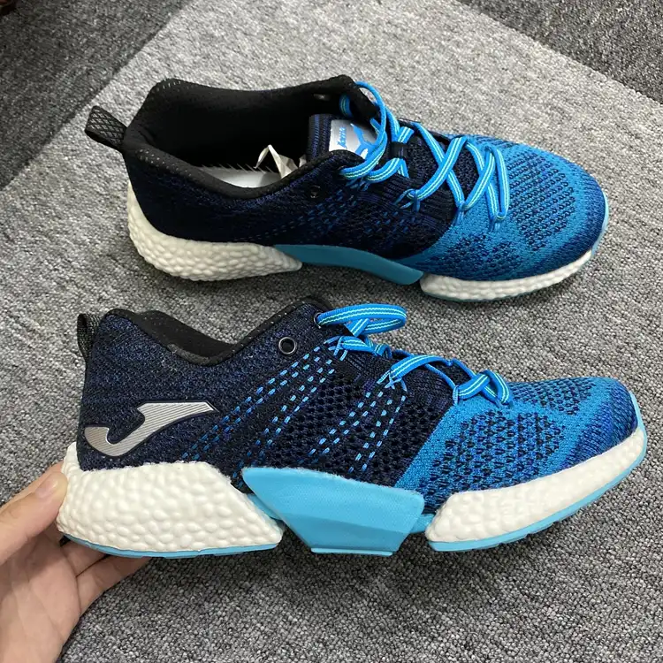 soft sole running shoes