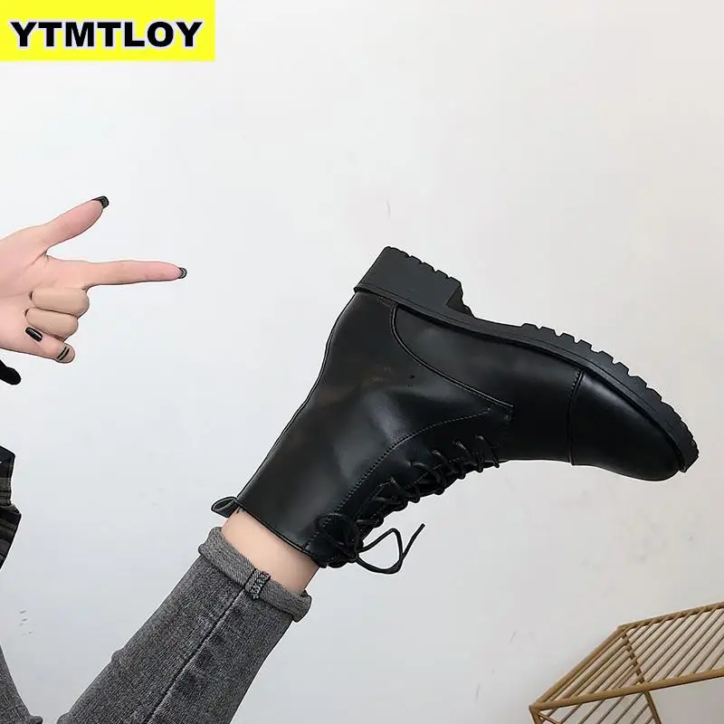 Size 35-43 Brand New British Style Chelsea Boots for Women Genuine Leather Ankle Autumn Sneakers Motorcycle Botas Mujer