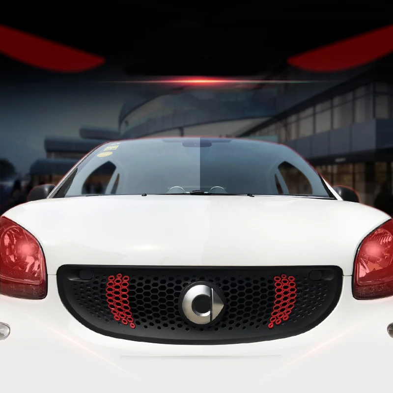

Grille decoration net Red plastic honeycomb decorative sticker For Mercedes New Smart 453 Fortwo Forfour Car styling accessories