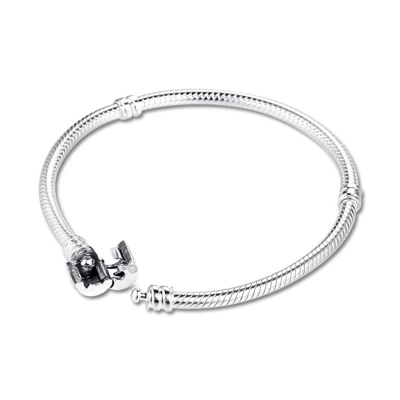 Moments Barrel Clasp Snake Chain Bracelet 598816C00 (2)