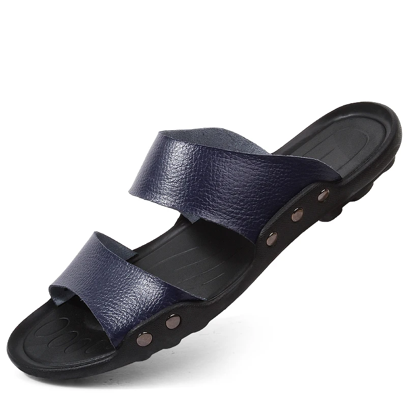 Two wear new leather summer men's leather casual beach light fashion outdoor comfortable sandals and slippers large size
