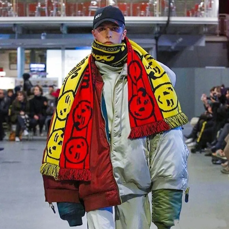 

2020 hot sale lengthened smiley letter fringed scarf free hugs double-sided scarf men and women trendy brand scarf 200X20cm