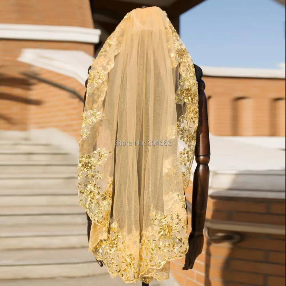 Однослойная Золотая блестящая кружевная свадебная вуаль, уникальная Фата невесты с гребнем