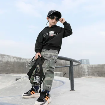 

2020 New Autumn Children's suit suitable for 3-5-8-10-year-old Boys' Hoodie camouflage overalls fashion casual two-piece set