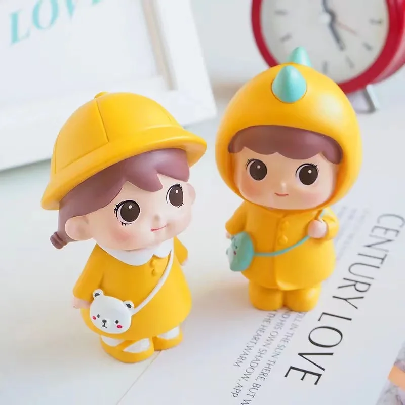 

Creative Cute Couple Doll for Car Decoration Cartoon Little Doll Boy Girl Baking Cake Decoration Office Desktop Decoration Gift