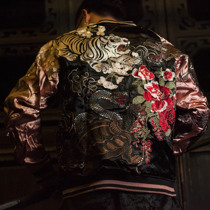 

Makuluya Coats Streetwear Yokosuka Peony Flower Phoenix Dragon Tiger chrysanthemum Embroidery Baseball Sukajan Souvenir Jacket