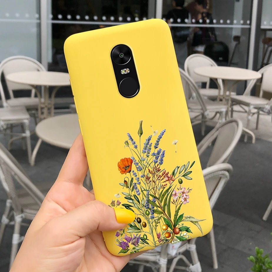 Premium Silicone Phone Case - Soft TPU Back Cover in Sleek Design
