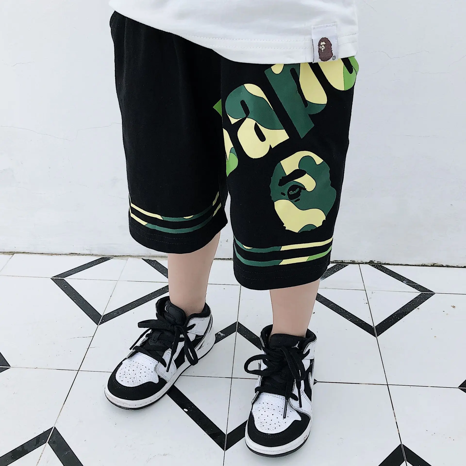 

2019 Summer New Style Japanese-style Popular Brand Childrenswear Men And Women Children Pants Lettered Ape Head Sports Shorts