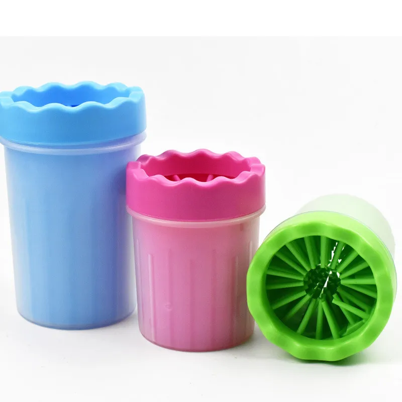 

Dropshipping Dog Paw Cleaner Cup Portable Pet Scrubber Brush Cup Dog Feet Bath Washer with Comfortable Silicone Combs DM128