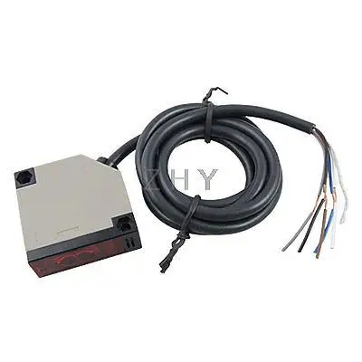 

E3JK-R4M12 Retroreflective Photoelectric Switch Sensor w Reflector Panel