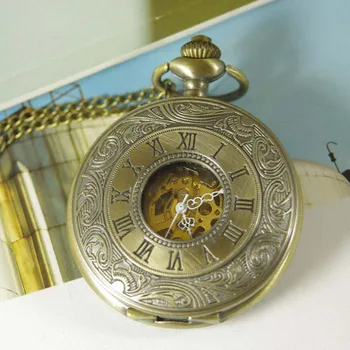 

Retro Hand Wind Mechanical Pocket Watch necklace Fob Chain Mens Hollow Skeleton Dial bronze Fashion pendant christmas Gifts