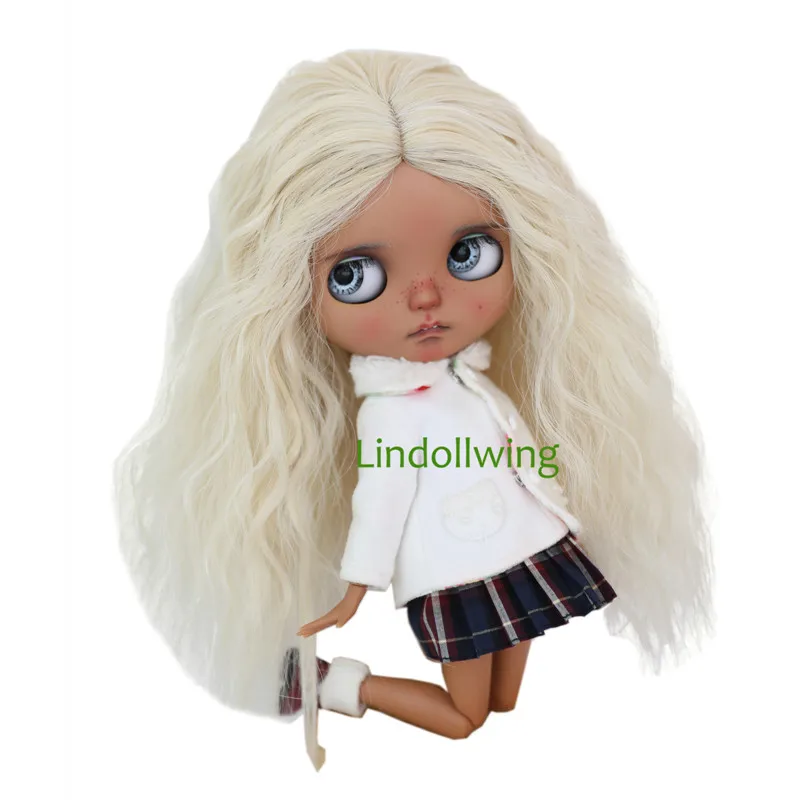 9-10 inch Blyth Wig Long Blonde Curly Hair 7