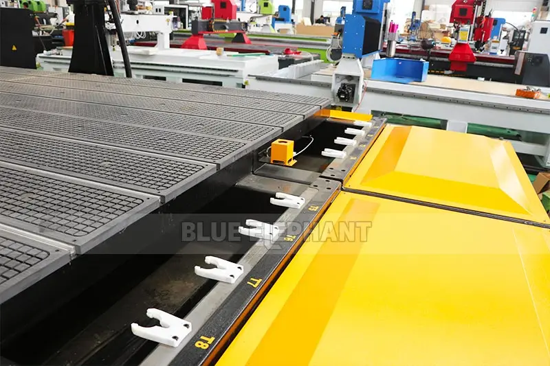 零部件(800x533)_3