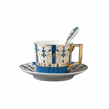 

Luxury Royal Classic Bone China Porcelain Coffee Cup Sauer Set Ceramic Espresso Cups High Quality Teacup Tasse Home Decor E8